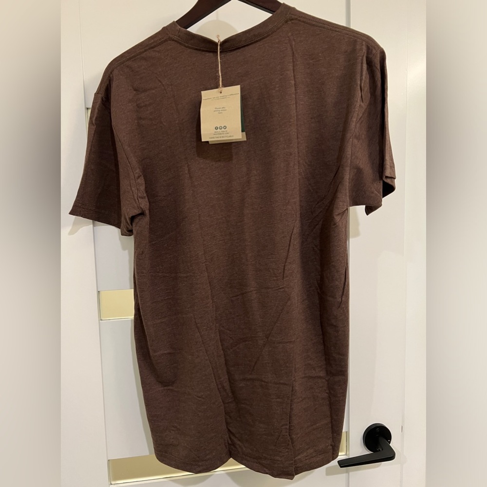 New Arches Tent National Park Camp T-Shirt Coffee Gender-Neutral Medium NWT - Picture 2 of 11